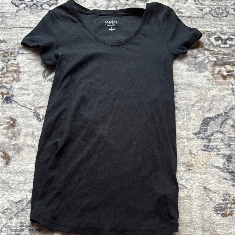 Isabel Maternity by Ingrid & Isabel Black Fitted Short Sleeve Tee